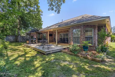 Exterior - 412 Dunlin Ct, Brandon, MS 39047 photo 6 of 6