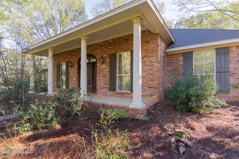 Exterior - 710 Spears Trce, Raymond, MS 39154 photo 4 of 23