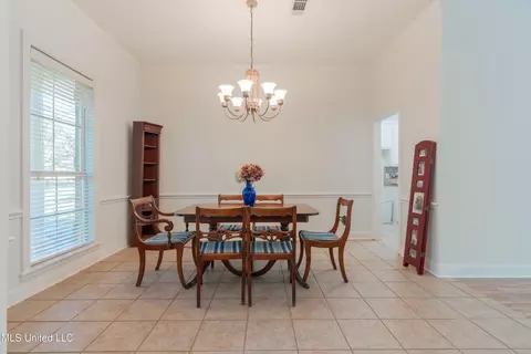 Dining - 710 Spears Trce, Raymond, MS 39154 photo 2 of 4