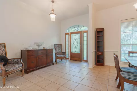 Entry Way - 710 Spears Trce, Raymond, MS 39154 photo 4 of 5