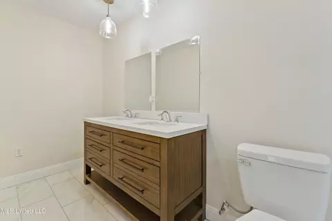 Bath - 640 S Mcgregor St, Wiggins, MS 39577 photo 3 of 4