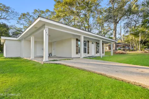 Other - 640 S Mcgregor St, Wiggins, MS 39577 photo 2 of 7