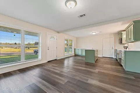 Other - 640 S Mcgregor St, Wiggins, MS 39577 photo 3 of 7