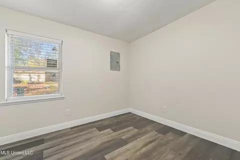 Bedroom - 640 S Mcgregor St, Wiggins, MS 39577 photo 3 of 5