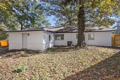 Exterior - 203 Bruin Avenue Ave, Pearl, MS 39208 photo 3 of 4
