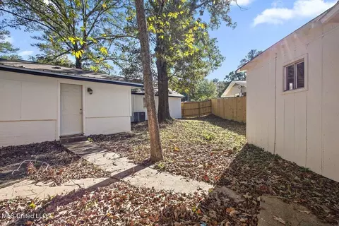 Exterior - 203 Bruin Avenue Ave, Pearl, MS 39208 photo 4 of 4