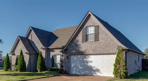 101 Eagle St, Senatobia, MS 38668