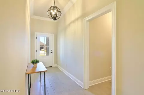 Entry Way - 15550 Soaring Loop, Gulfport, MS 39503 photo 1 of 2