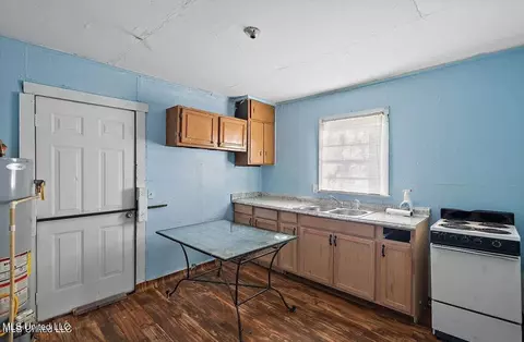 920 Randall St #22, Jackson, MS 39203 photo 3