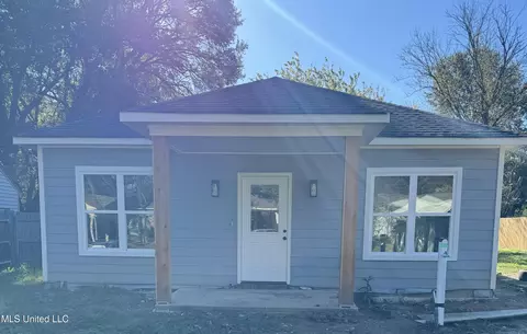 3045 Normady Dr, Horn Lake, MS 38637