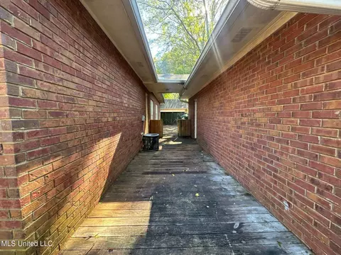 Other - 1458 Kristen Dr, Jackson, MS 39211 photo 2 of 2