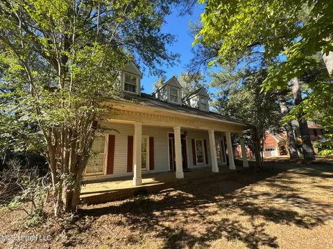 Exterior - 1458 Kristen Dr, Jackson, MS 39211 photo 1 of 1