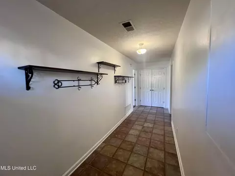 10202 Fox Run Dr, Olive Branch, MS 38654 photo 18