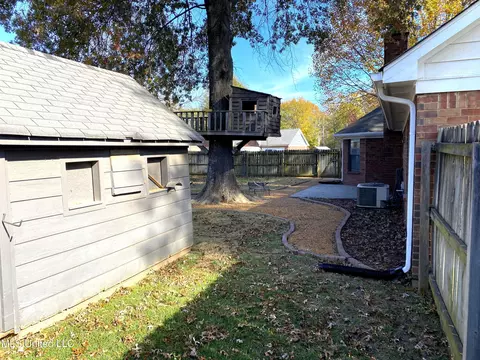 10202 Fox Run Dr, Olive Branch, MS 38654 photo 32