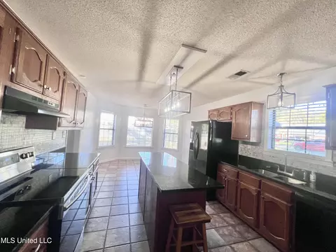 10202 Fox Run Dr, Olive Branch, MS 38654 photo 13