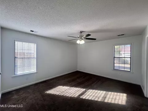 10202 Fox Run Dr, Olive Branch, MS 38654 photo 24