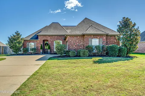 179 Rhodes Ln, Canton, MS 39046