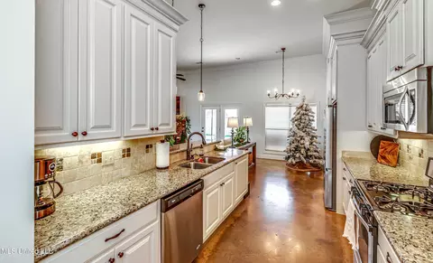 179 Rhodes Ln, Canton, MS 39046 photo 21