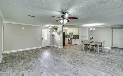 Living - 159 Post Hill Rd, Brandon, MS 39042 photo 2 of 3