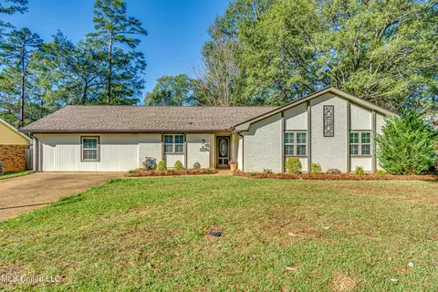 159 Post Hill Rd, Brandon, MS 39042