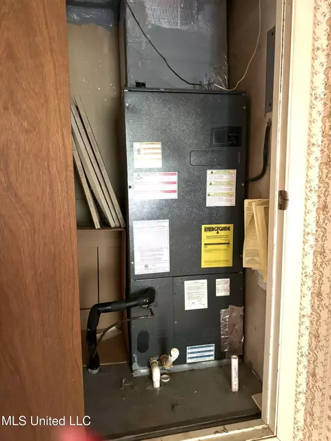Other - 11025 Valley Forge Rd, Moss Point, MS 39562 photo 3 of 5