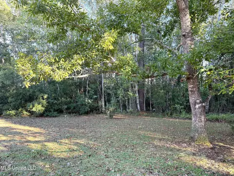 Exterior - 11025 Valley Forge Rd, Moss Point, MS 39562 photo 6 of 7