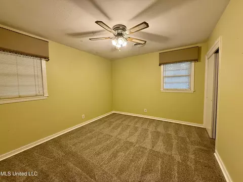 5327 Pine Lane Dr, Jackson, MS 39211 photo 18
