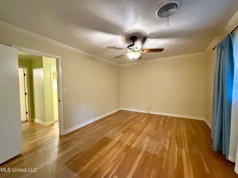 5327 Pine Lane Dr, Jackson, MS 39211 photo 14