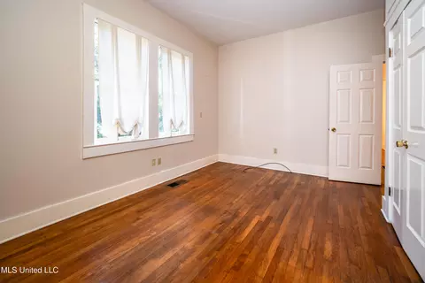 1228 Monroe St, Jackson, MS 39202 photo 11