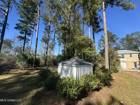 Exterior - 159 Southern Hills Dr, Lucedale, MS 39452 photo 6 of 9