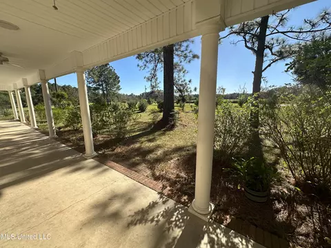Exterior - 159 Southern Hills Dr, Lucedale, MS 39452 photo 8 of 9