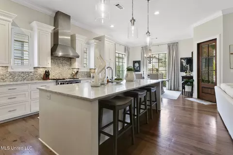 Kitchen - 112 Bristol Dr, Madison, MS 39110 photo 6 of 6
