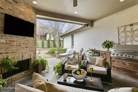 Other - 112 Bristol Dr, Madison, MS 39110 photo 8 of 9