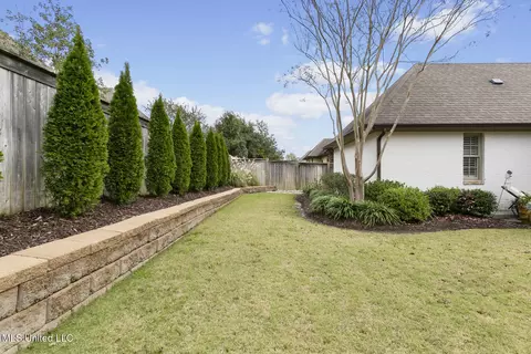 Exterior - 112 Bristol Dr, Madison, MS 39110 photo 8 of 9