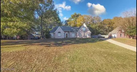 8908 Youngblood Rd, Olive Branch, MS 38654