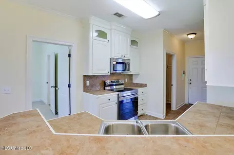 508 Kate Lofton Dr, Brandon, MS 39047 photo 9