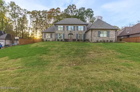 4655 Bonne Terre Dr, Nesbit, MS 38651