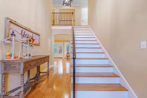 Entry Way - 4655 Bonne Terre Dr, Nesbit, MS 38651 photo 1 of 2