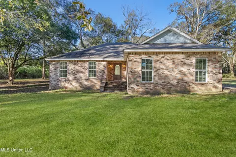14317 Ramsay Oaks Dr, Vancleave, MS 39565