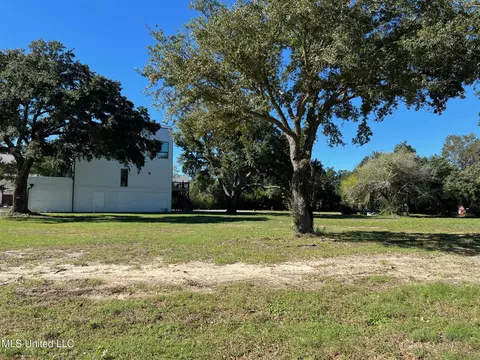 lot2 Beau Reve Ln, Pass Christian, MS 39571