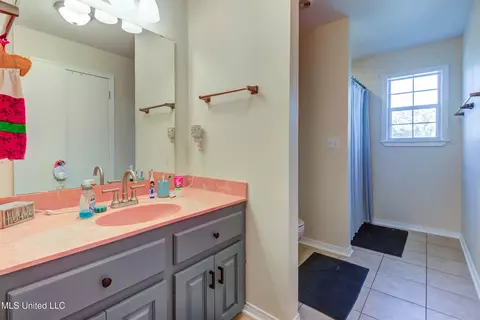 Bath - 206 Brushy Creek Rd, Lucedale, MS 39452 photo 1 of 7