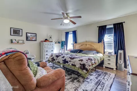 Bedroom - 206 Brushy Creek Rd, Lucedale, MS 39452 photo 4 of 6