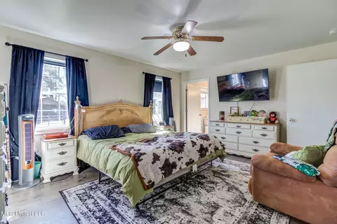 Bedroom - 206 Brushy Creek Rd, Lucedale, MS 39452 photo 6 of 6