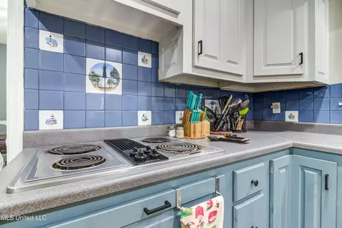 Kitchen - 206 Brushy Creek Rd, Lucedale, MS 39452 photo 8 of 8