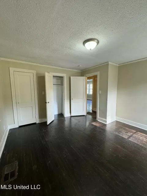 Bedroom - 4619 Manila Dr, Jackson, MS 39206 photo 2 of 3
