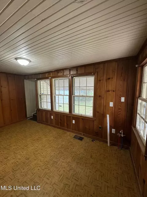 Other - 4619 Manila Dr, Jackson, MS 39206 photo 5 of 10