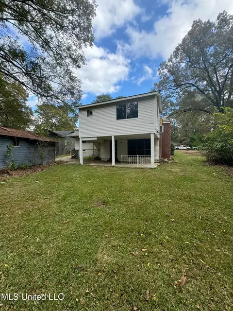 Exterior - 4619 Manila Dr, Jackson, MS 39206 photo 6 of 8