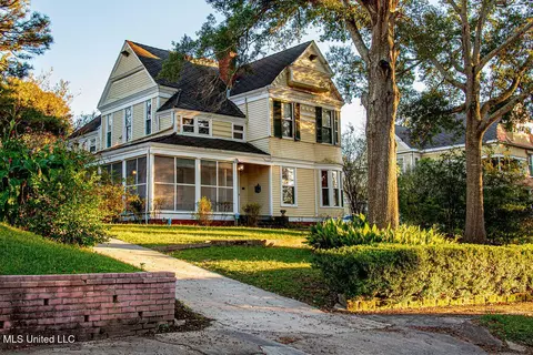 219 Linton Ave, Natchez, MS 39120