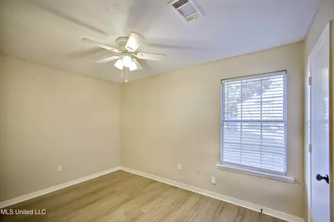 Bedroom - 142 Cumberland Rd #B, Brandon, MS 39047 photo 1 of 2