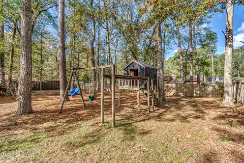 112 Redbud Trl, Brandon, MS 39047 photo 36
